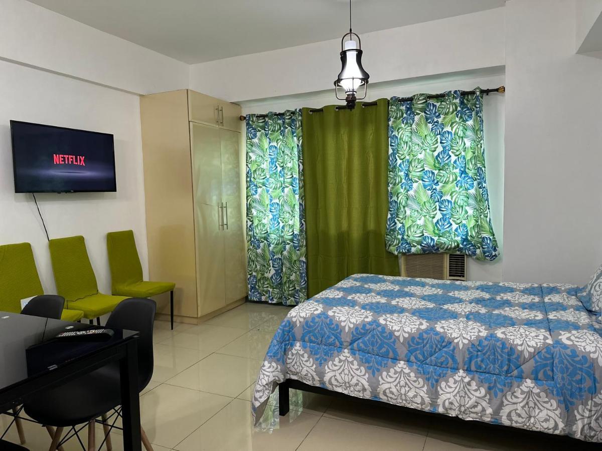 Apartment Morgan Residences 1bed With Netflix Near Venice Mall Taguig Manila
